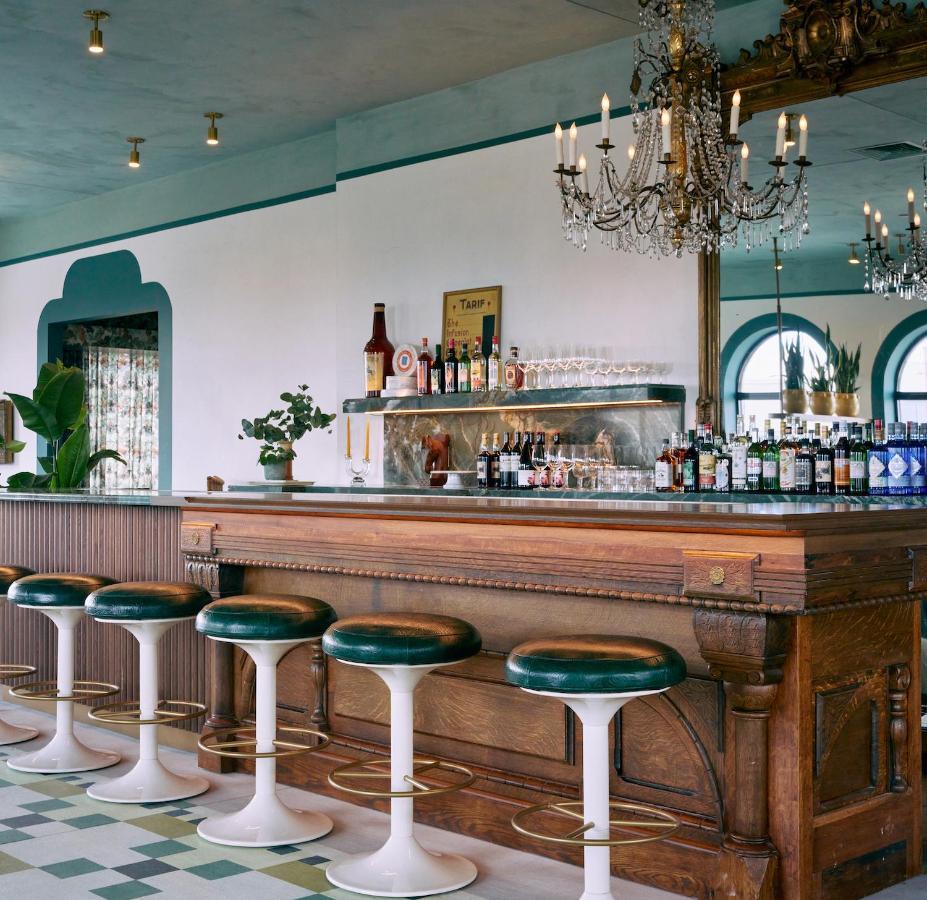 Hotel Genevieve Louisville Ngoại thất bức ảnh