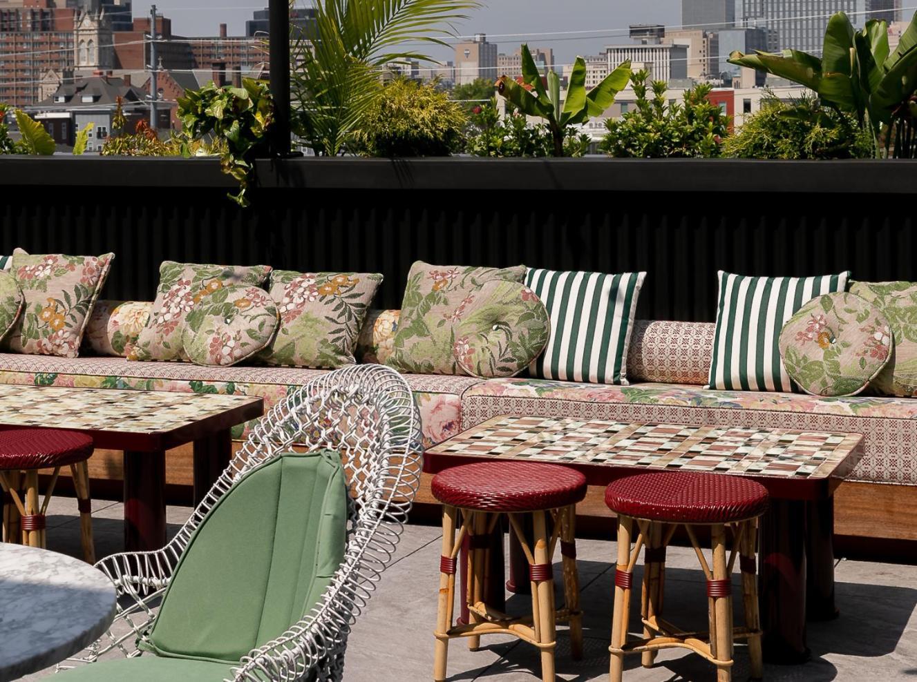 Hotel Genevieve Louisville Ngoại thất bức ảnh
