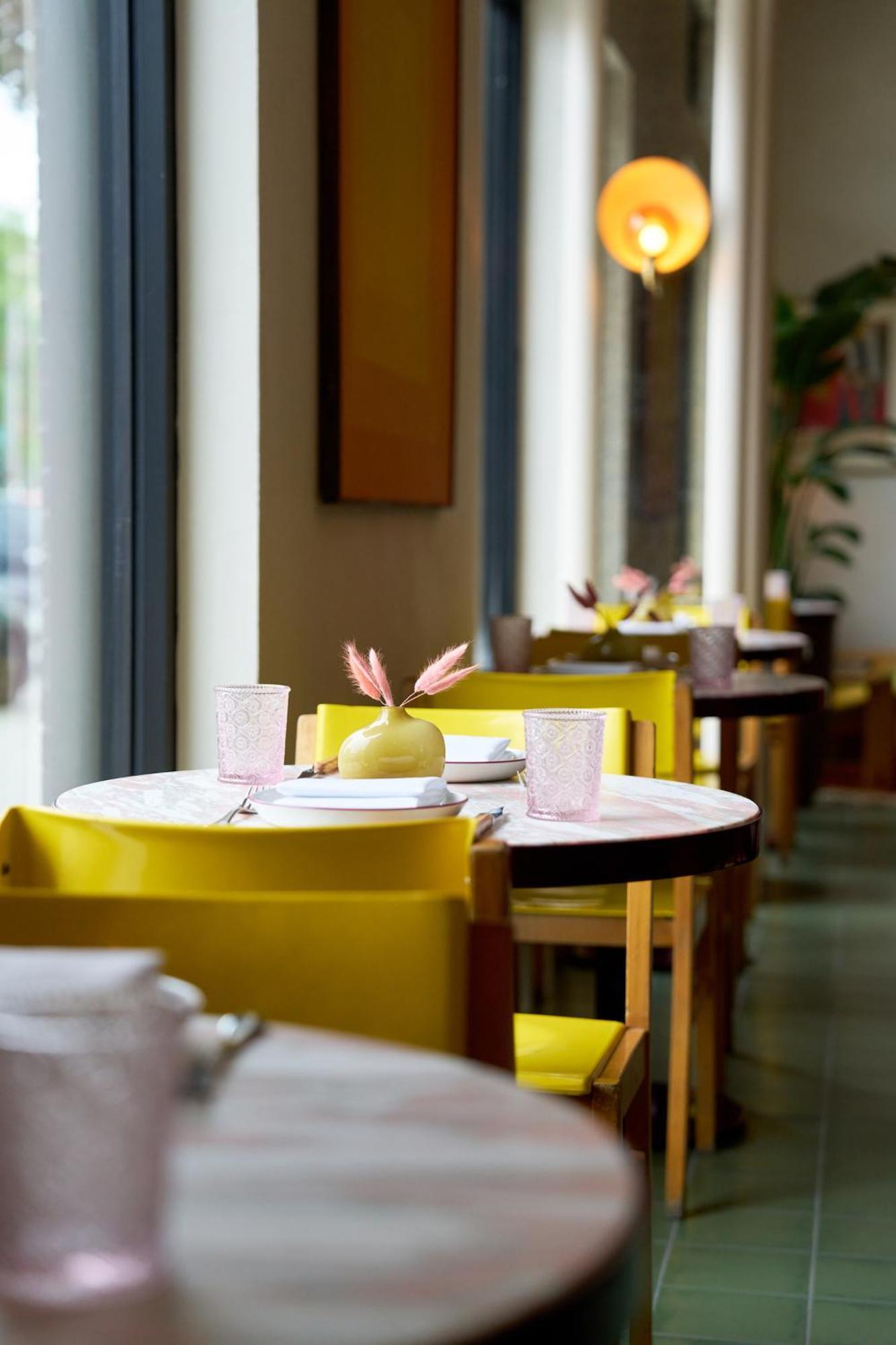 Hotel Genevieve Louisville Ngoại thất bức ảnh